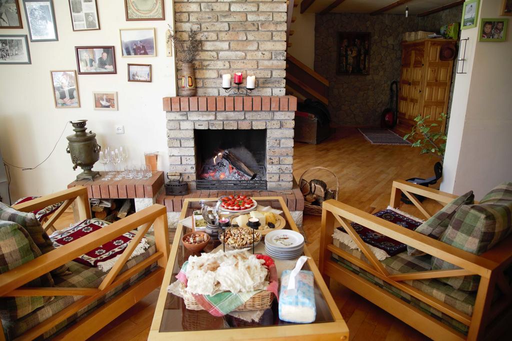 Green Stone Boutique Hotel Yeghegnadzor Bagian luar foto
