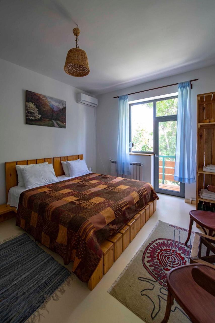 Green Stone Boutique Hotel Yeghegnadzor Bagian luar foto